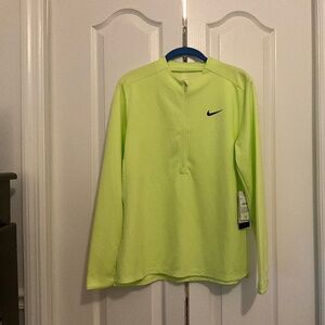 Nike dri fit UPF 40+ NWT golf shirt medium (retail $85)